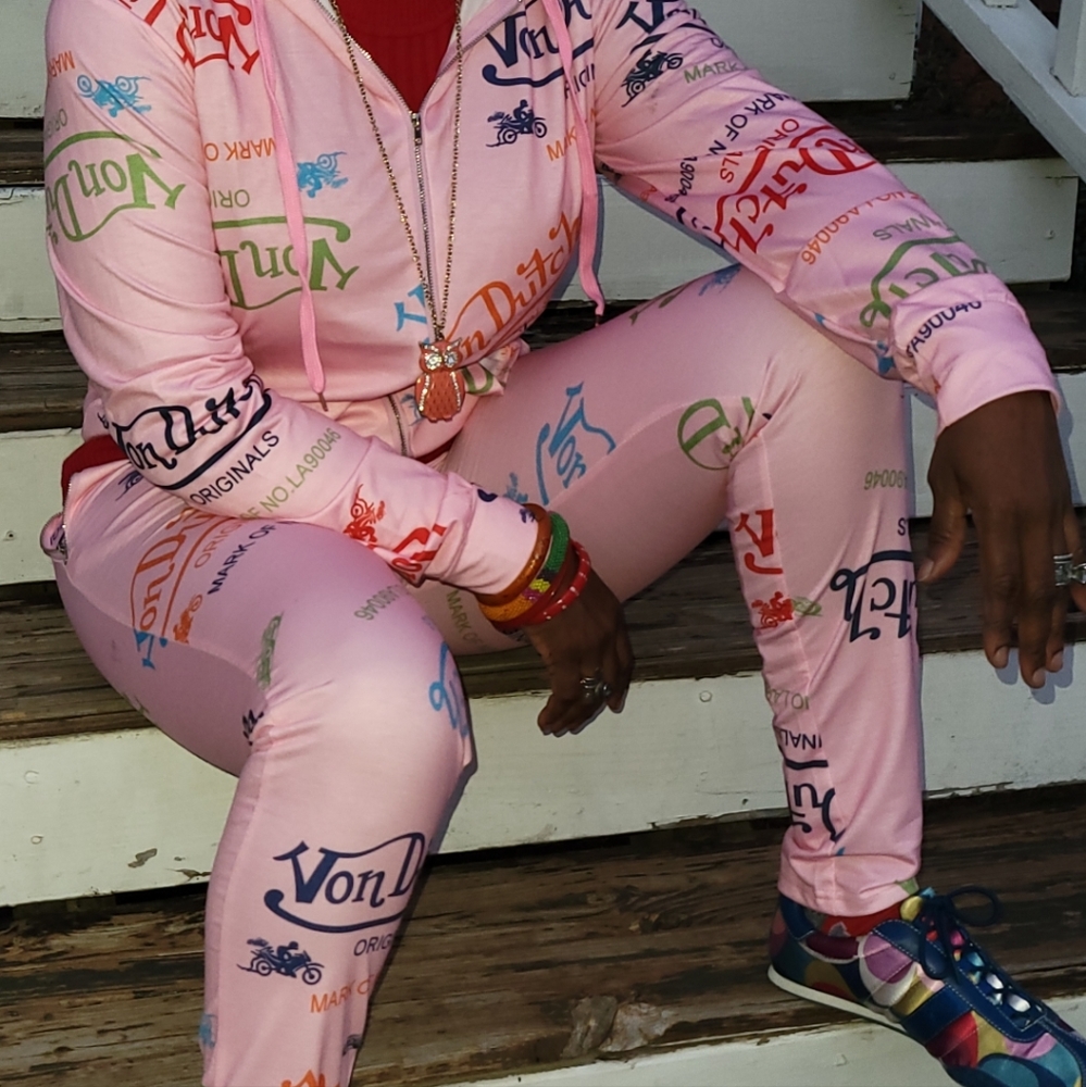 Jogging Suit - image 6